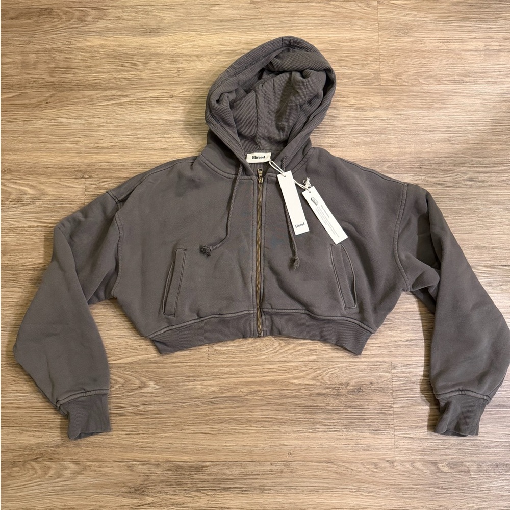 Elwood Cropped Hoodie